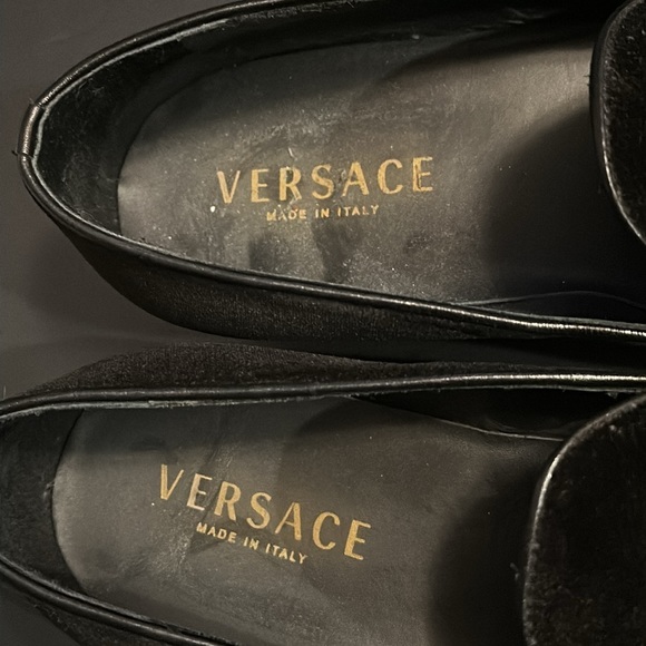 Versace Shoes - Picture 5 of 10